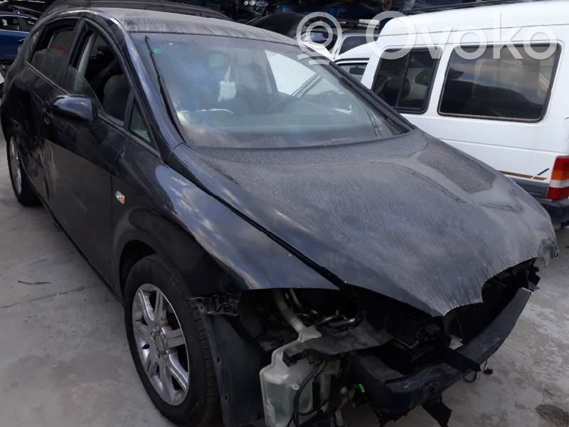 Leon (1M) Leon  06A903315
