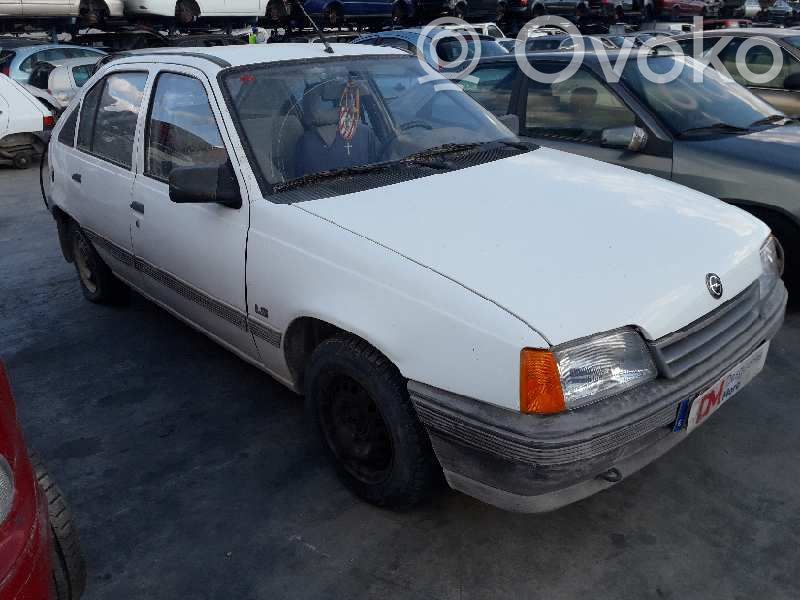 Kadett E Kadett  90142405