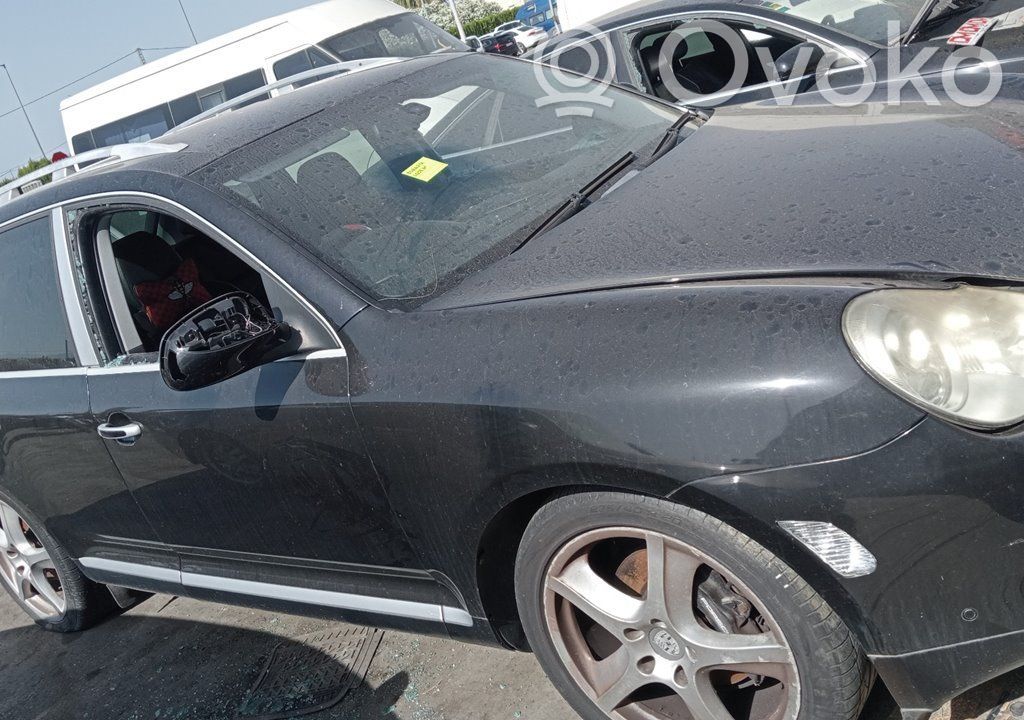 Cayenne (9PA) Cayenne  95553301206GRV
