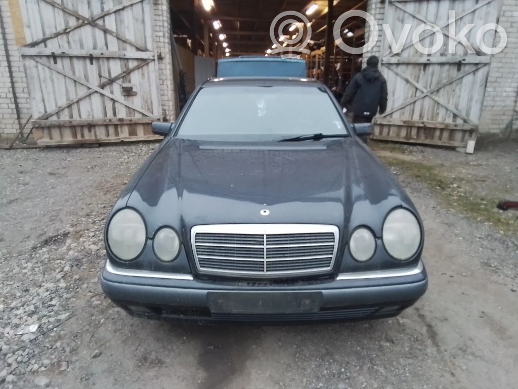 E W210 E-class, AMG (W124, W210, W211, W212, W213, C207, W238)