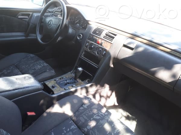 E W210 E-class, AMG (W124, W210, W211, W212, W213, C207, W238)
