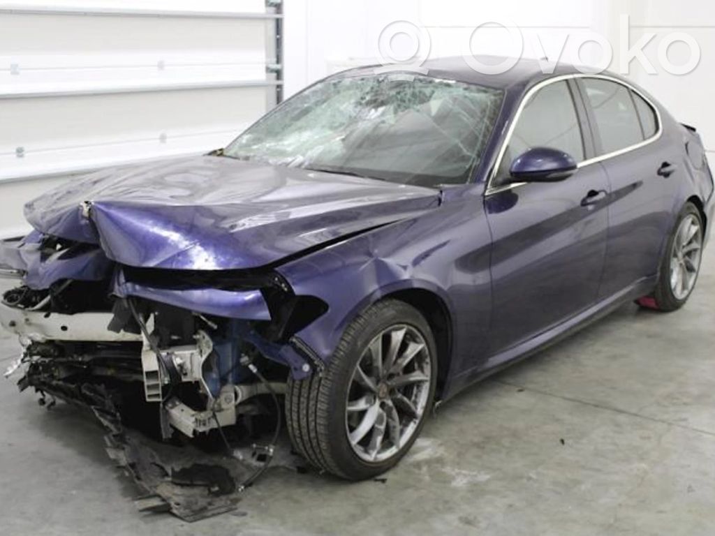 Giulia Giulia  5W043