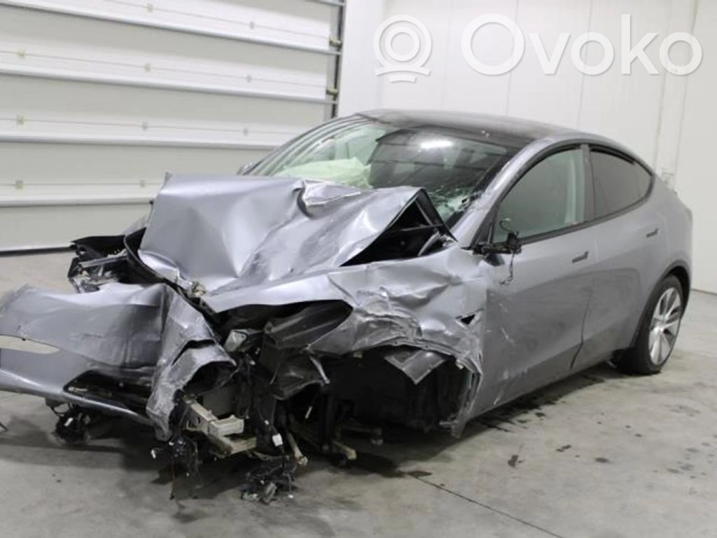 Model Y Tesla Model Y  168443500H