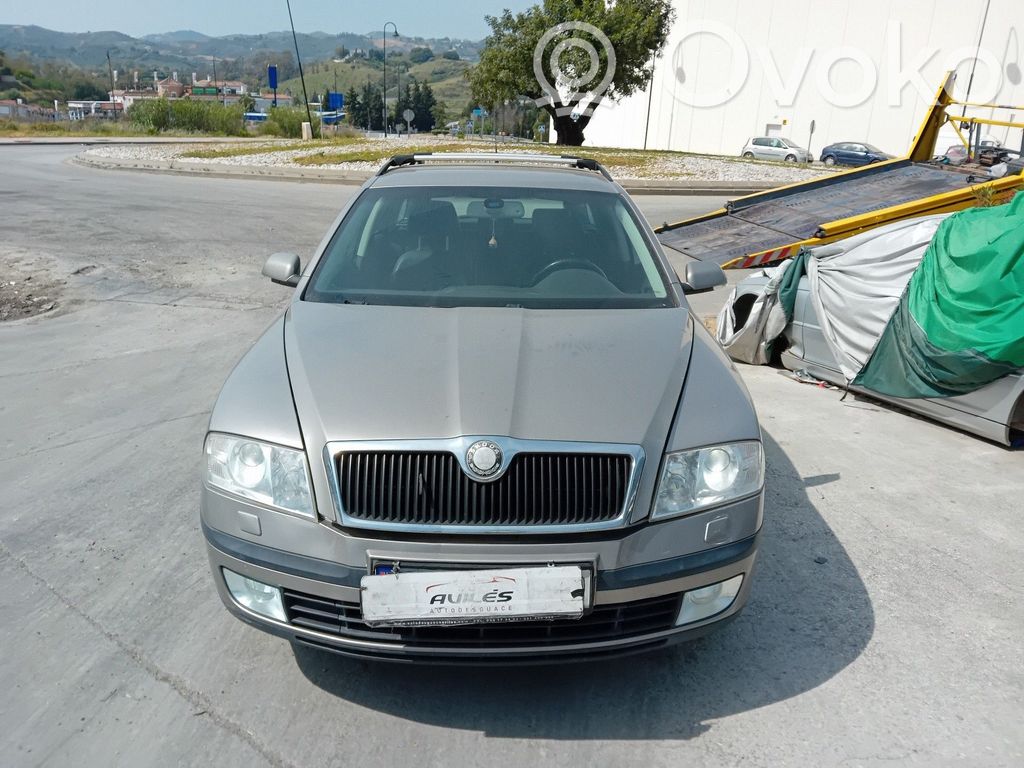 Octavia Mk2 (1Z) Octavia  1Z0907004R