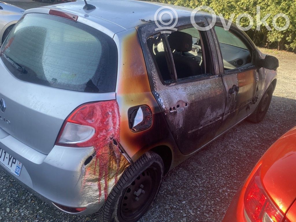 Clio III Clio  8200565645
