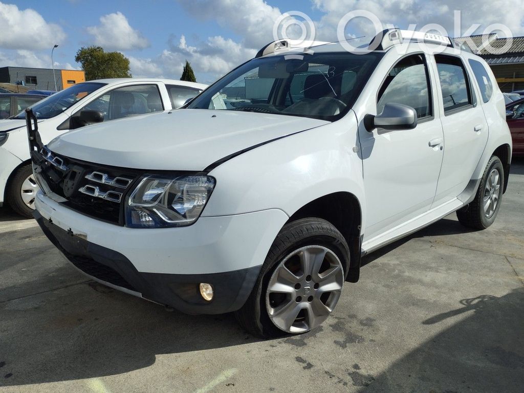 Duster Duster  681006566R