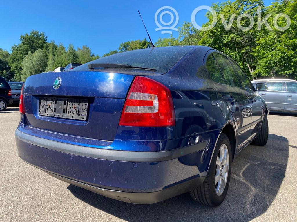 Octavia Mk2 (1Z) Octavia  1Z0880201AF