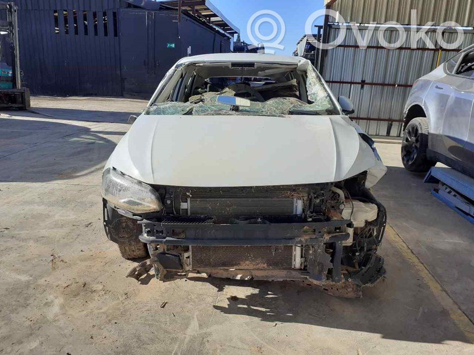 Polo VI Polo  2Q0614517AB