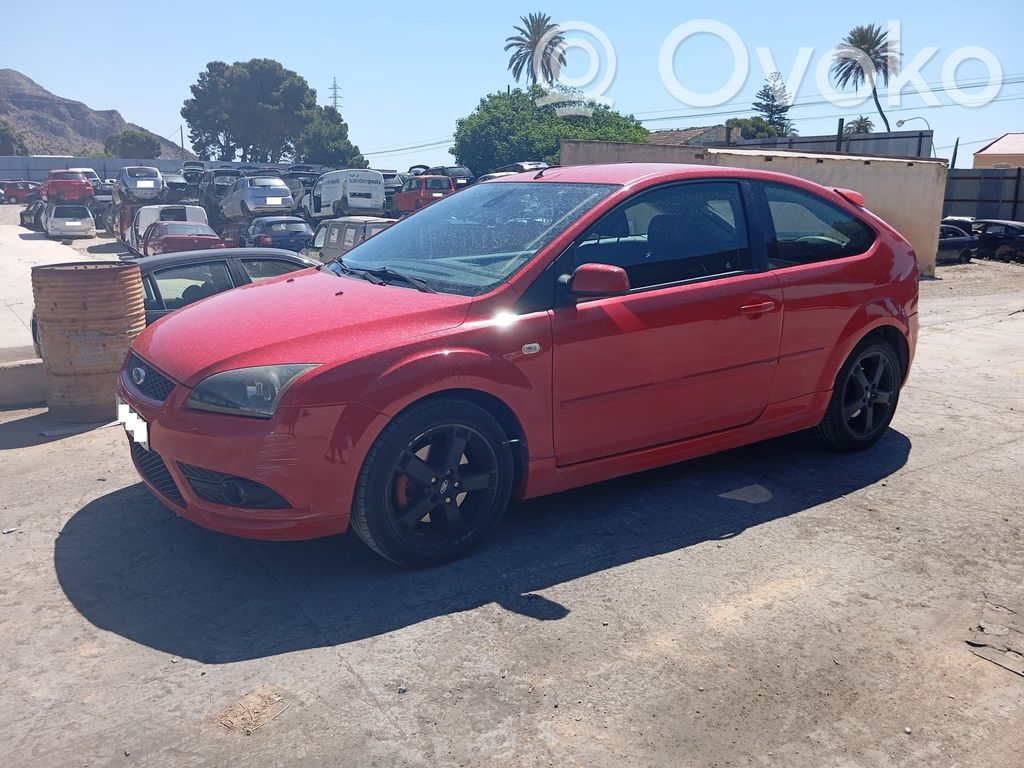 Focus Focus  AI80038