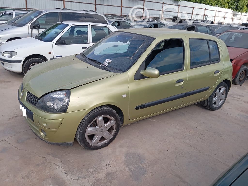 Clio II Clio  E2028011