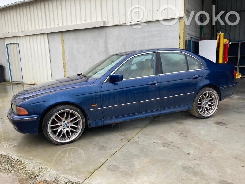 5 E39 Series 5  51168266608