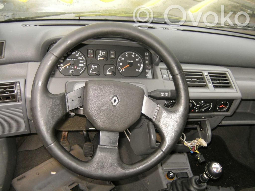 Clio I Clio  RL48VI85SEFOTO