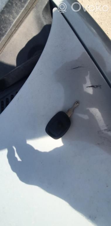 Clio II Clio  8200685747