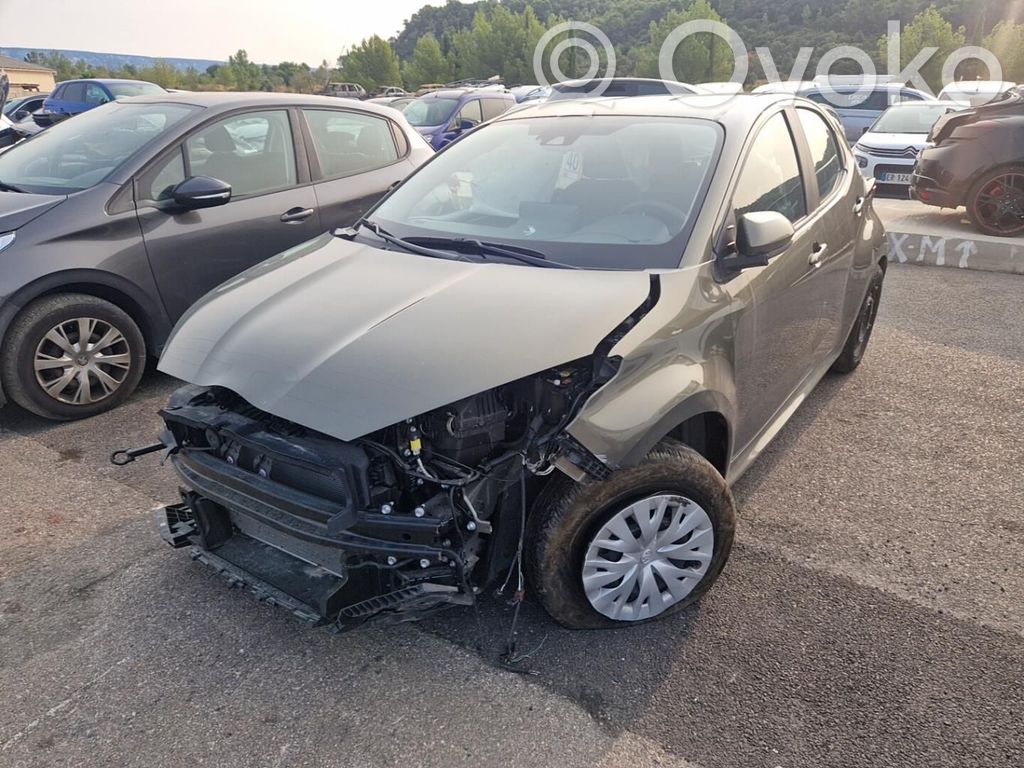 Yaris XP210 Yaris  74310K0090C0