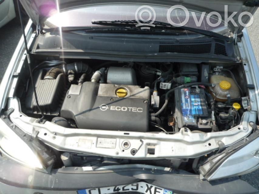 Zafira A Zafira  9118665
