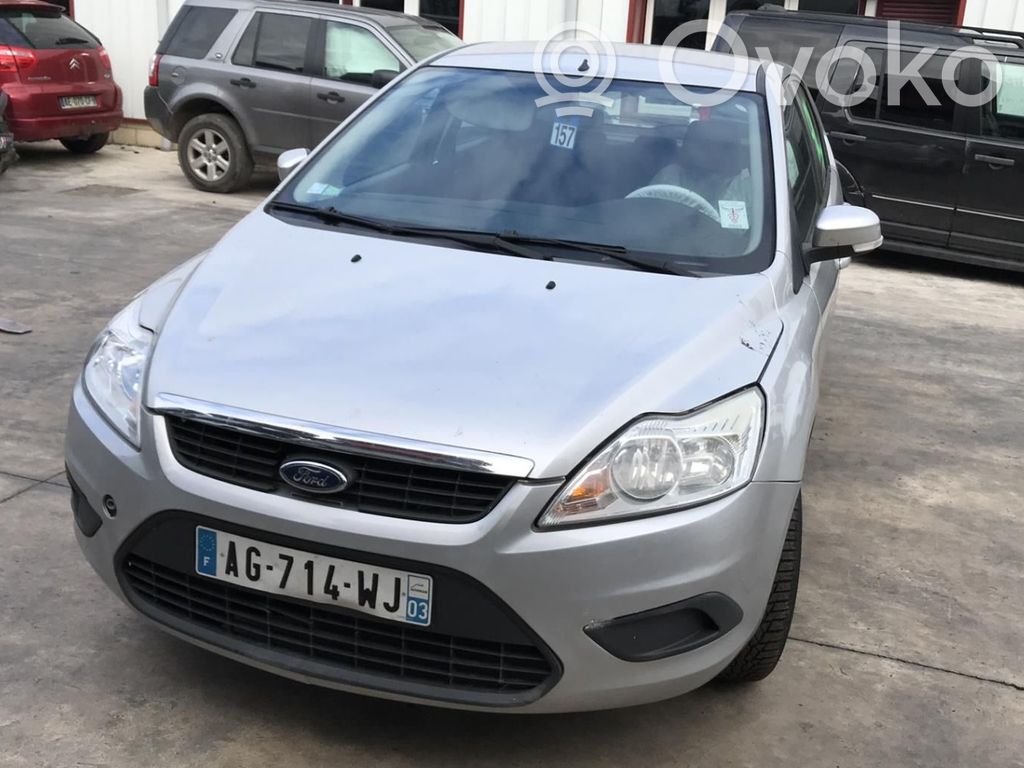 Focus Focus  1702402