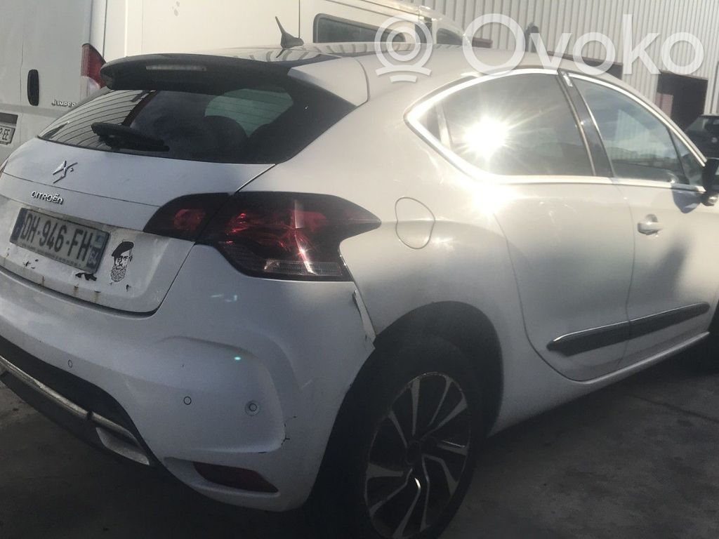 DS4 DS4  9006S1
