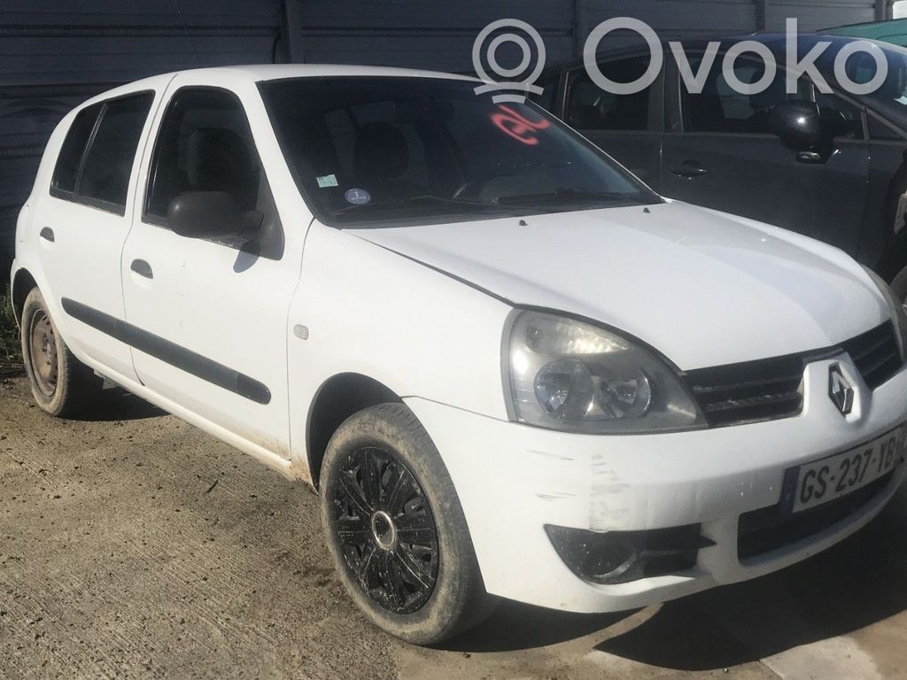 Clio II Clio  8200542104