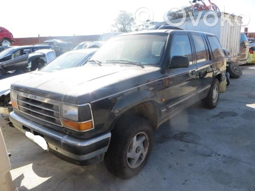 Explorer Explorer