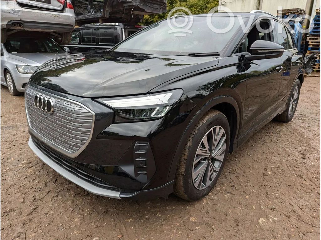 Q4 Sportback e-tron Q4 e-tron  1EA980654H