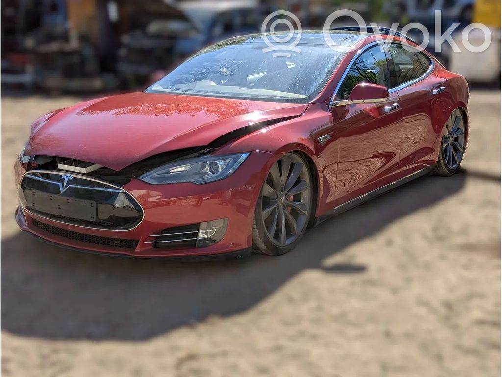 Model S Tesla Model S