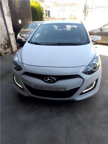 i30 i30  73700A5000