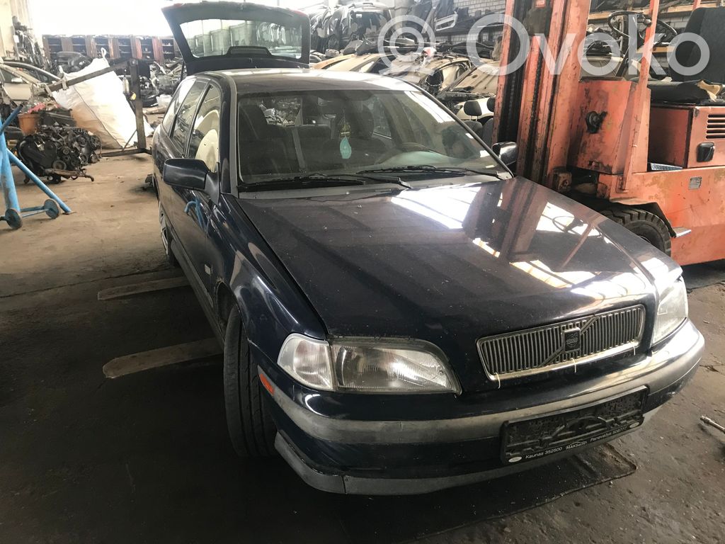 S40, V40 S40, V40