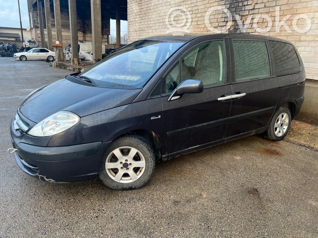 C8 C8  1489396080