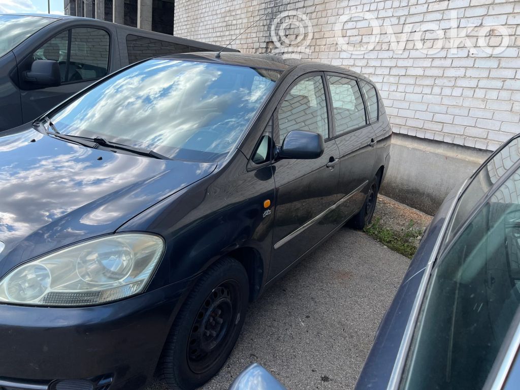 Avensis Verso Avensis Verso  28640
