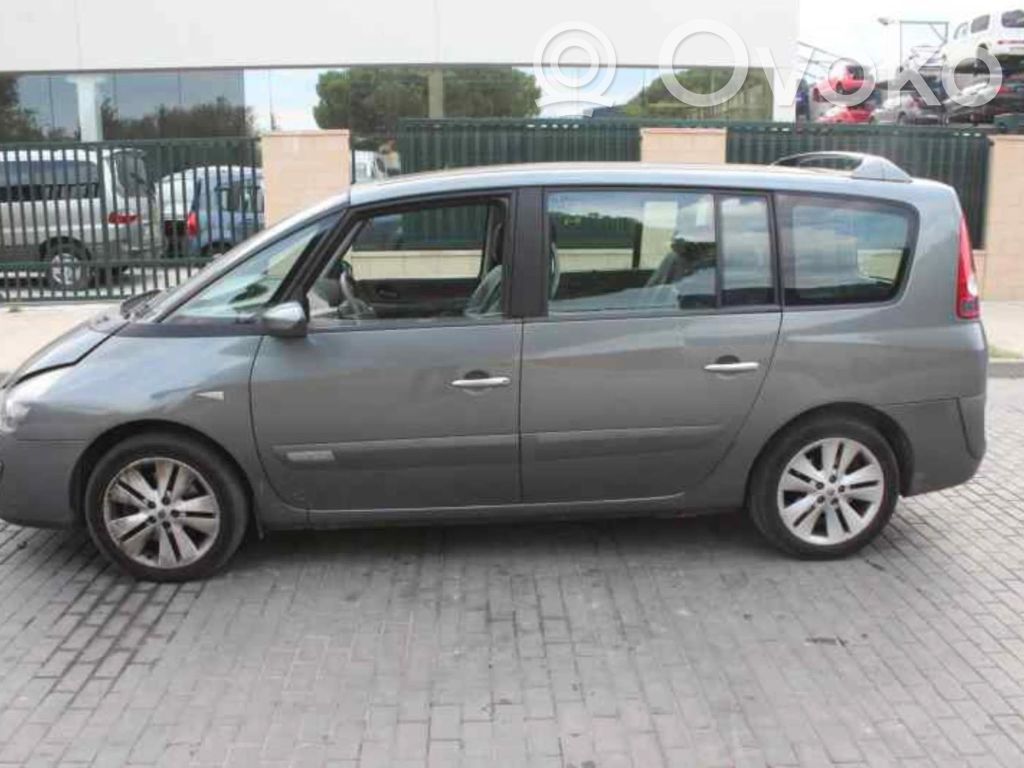 Espace IV Espace  8200387408