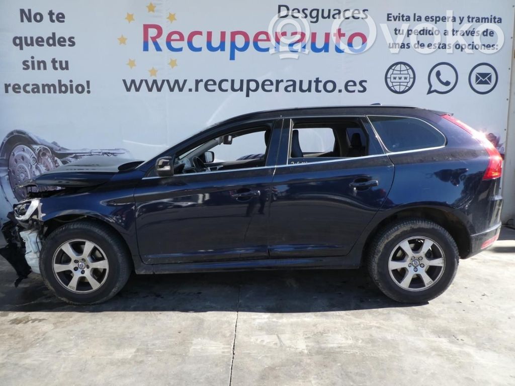 XC60 XC60  P31437611