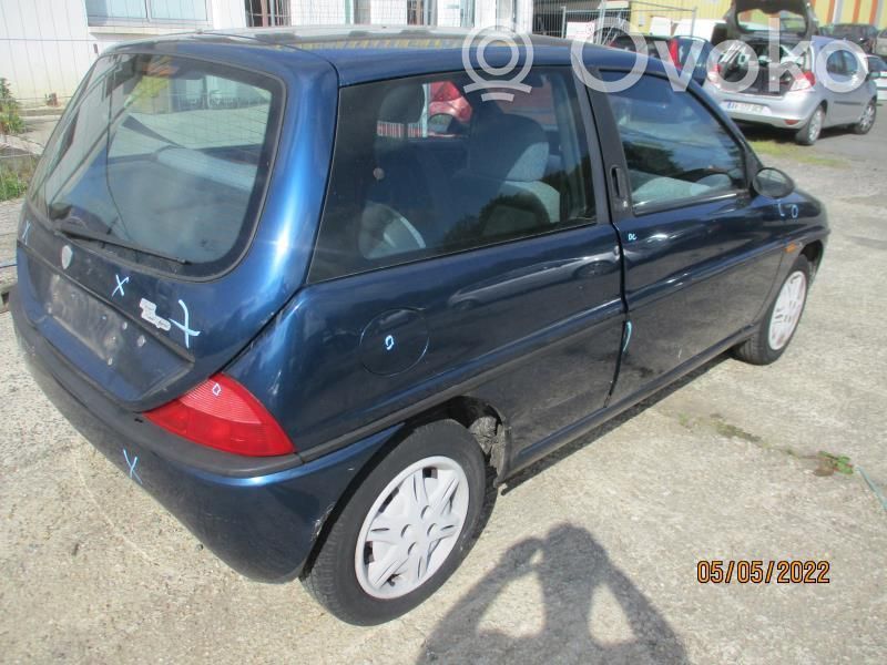 Ypsilon Ypsilon  46543447