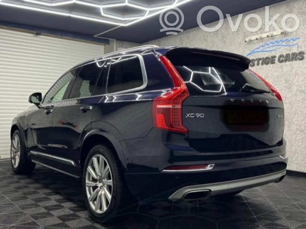 XC90 XC90