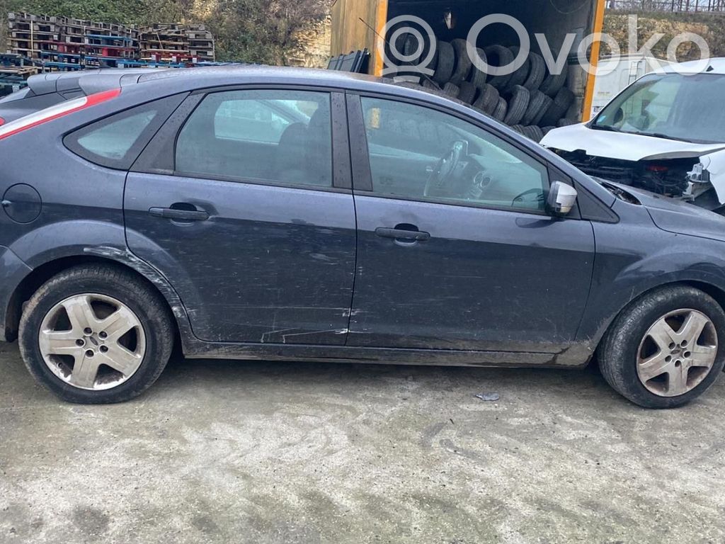 Focus Focus  1633845