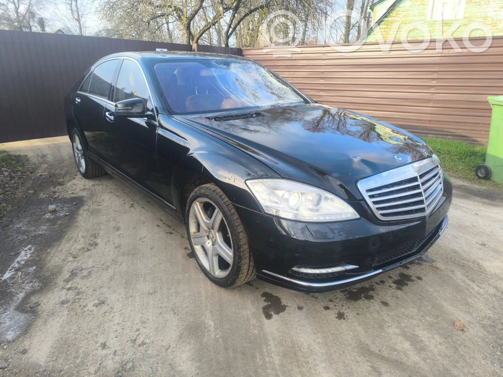 S W221 S-class, AMG (W126, W140, W220, W221, W222)  A2217304522
