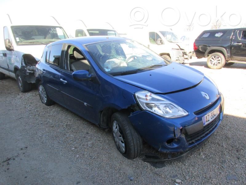 Clio III Clio  8200815546
