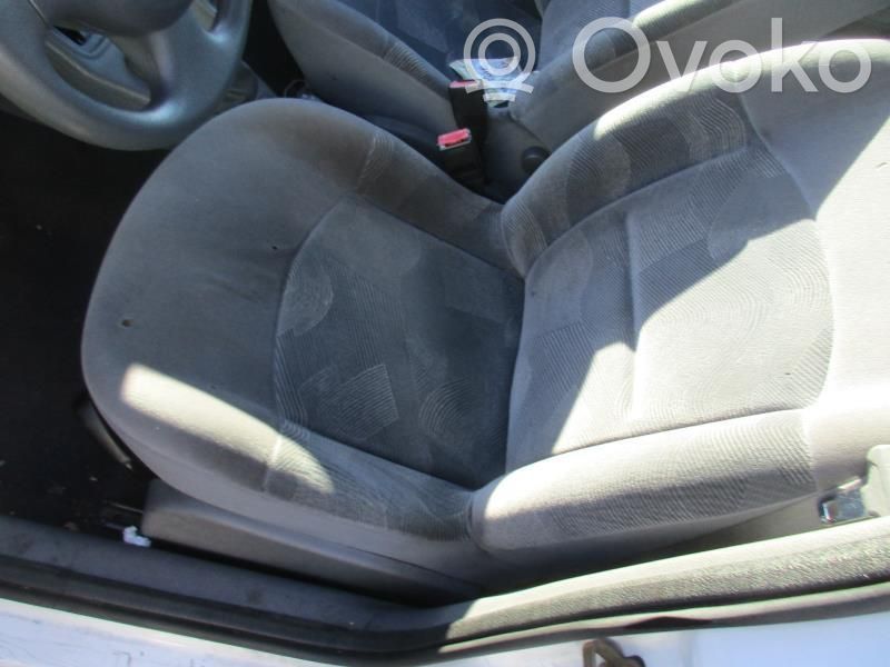 Clio II Clio  7700869600