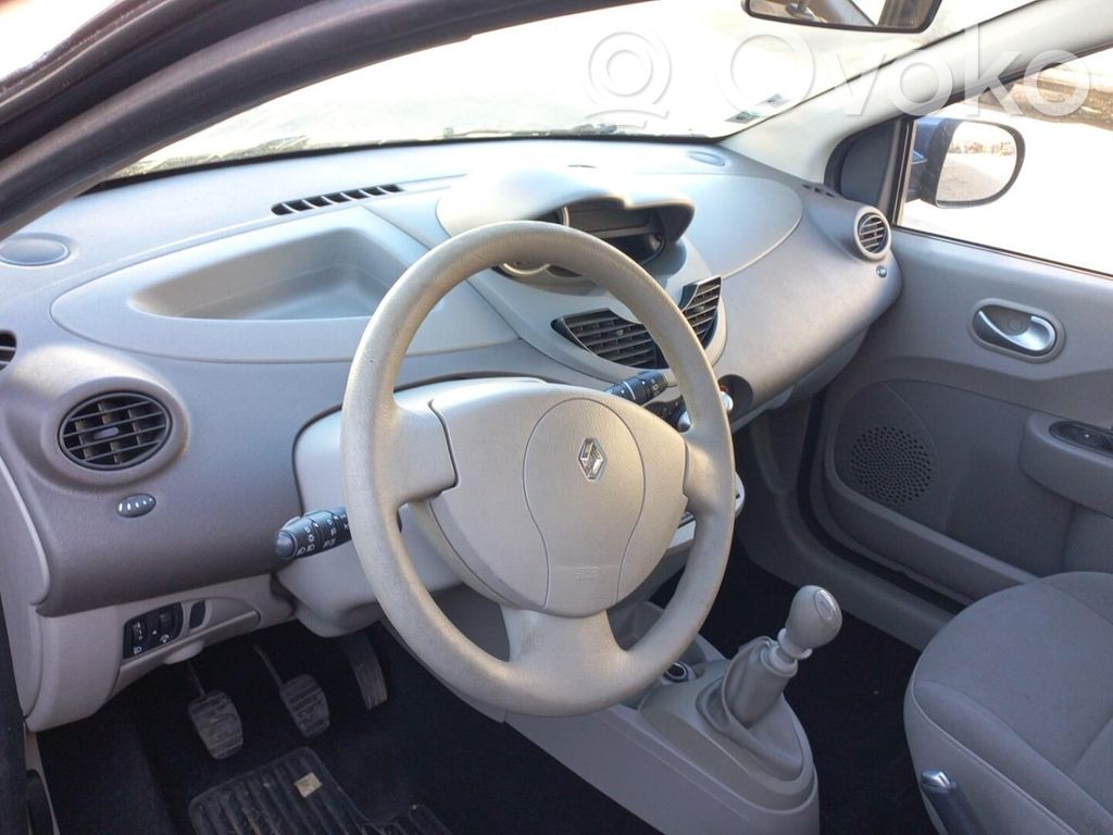 Twingo II Twingo  8201156008