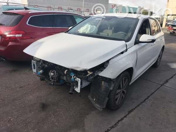 i30 i30  58AQ104P00A