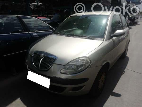 Ypsilon Ypsilon  71729484