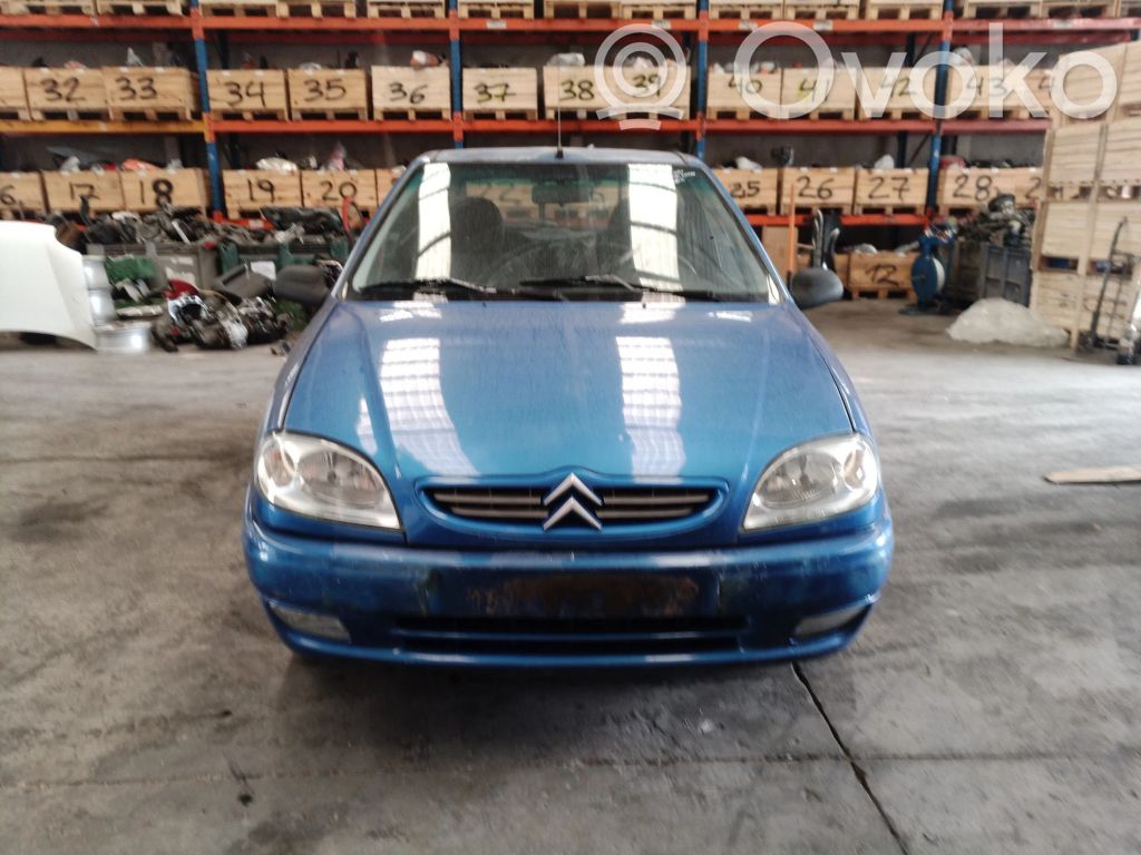 Saxo Saxo  1938F3