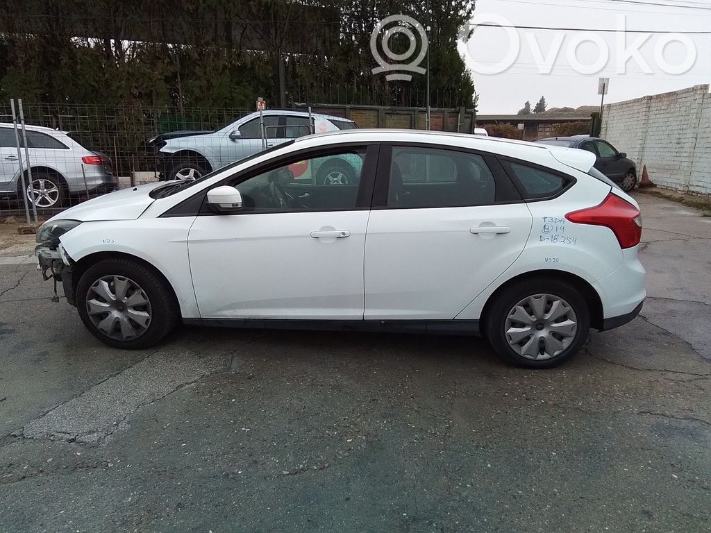 Focus Focus  BV612C246A