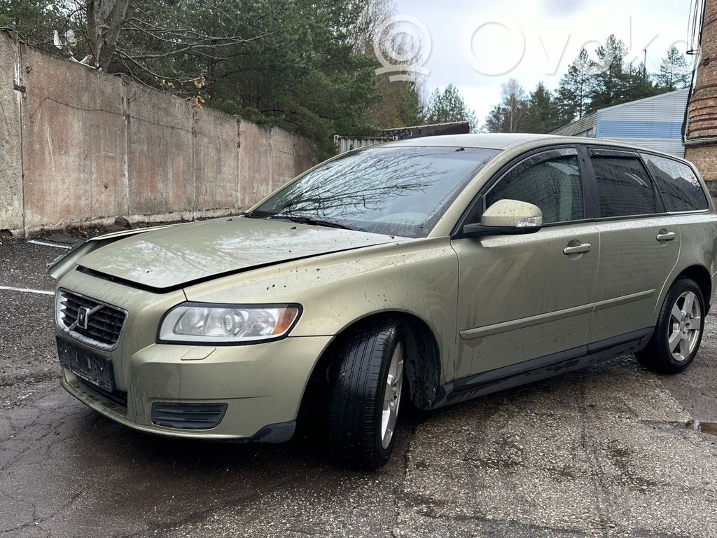 V50 V50