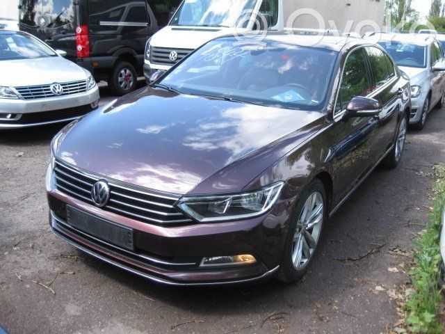 PASSAT B8 Passat  0258027063