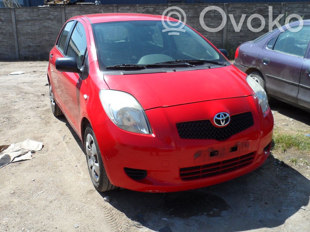 Yaris Yaris  472000D170B
