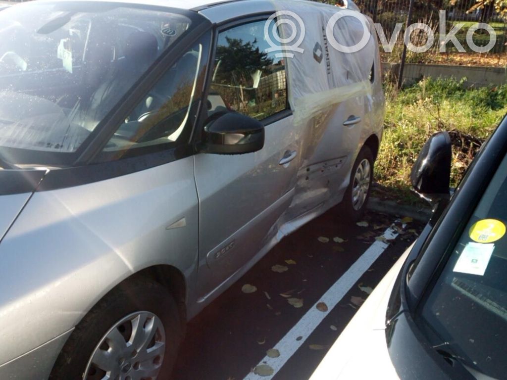 Espace IV Espace  7701473587