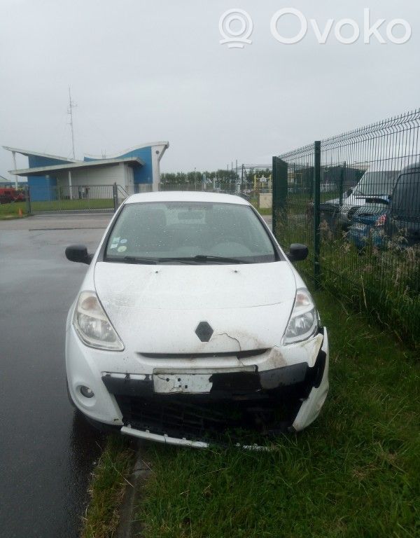Clio III Clio  7701479250