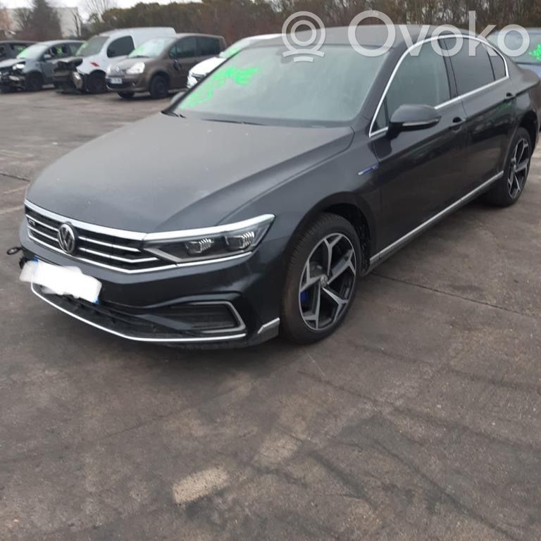 PASSAT B8 Passat  4EBD
