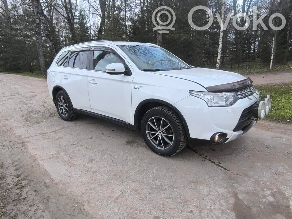 Outlander Outlander  1011044600