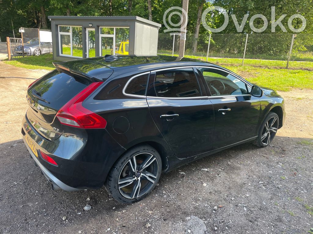 V40 S40, V40  7G919D375BA